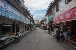 A typical normal street in Jingdong.